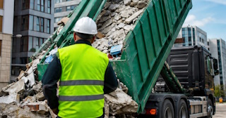 Вывоз строительного мусора в Карталах: услуги лицензированной компании — ПроМусор